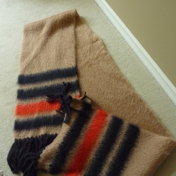 Burberry Ladies Silk/Mohair Blend Graphic Logo Stripe Scarf (NEW) - Picture 11 of 11